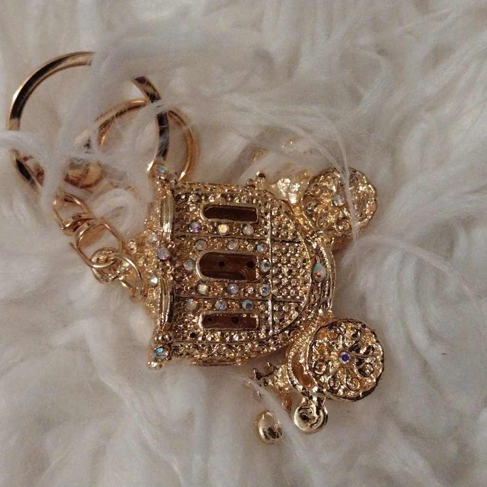 NWOT JEWELRY - Picture 7 of 8